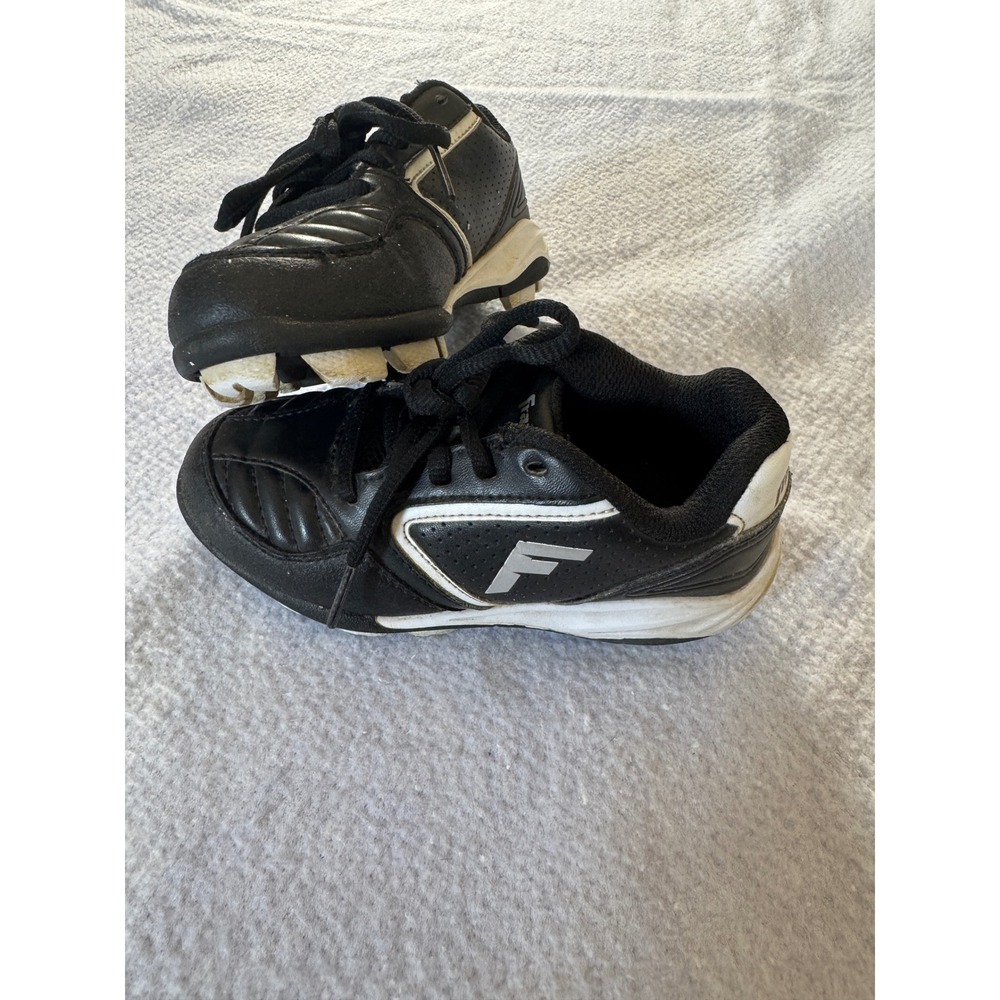 Franklin Youth Baseball Cleats Black White Size 10Y 23432F10 Athletic Shoes